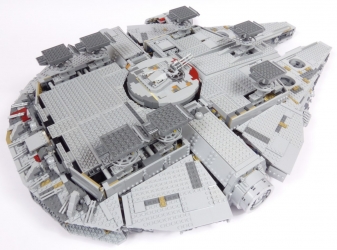 Lego Star Wars UCS 75192 Millenium Falcon